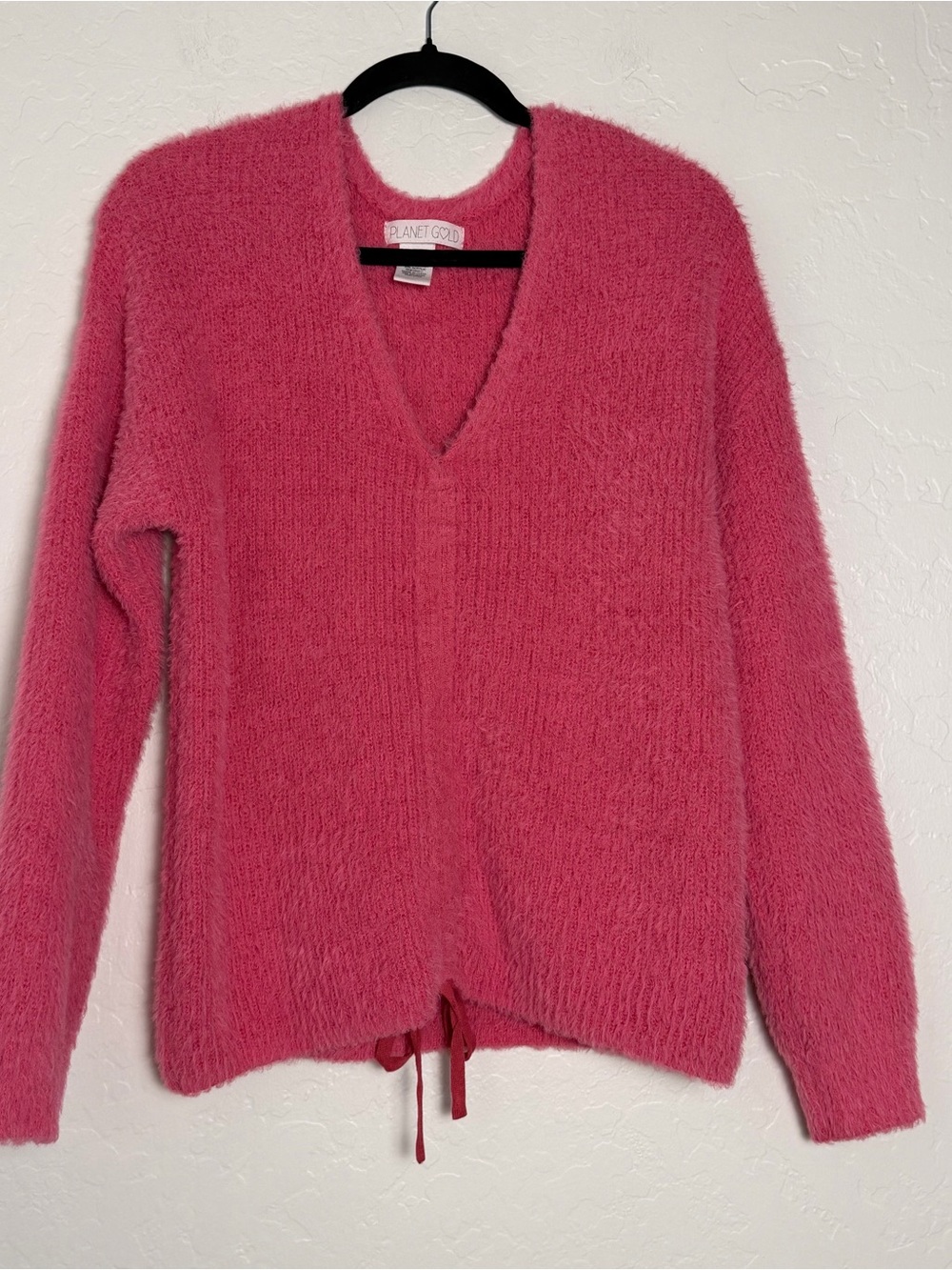 Planet Gold Women's Large Sweater Hot Pink Fuzzy eyelid V-Neck Drawstring
